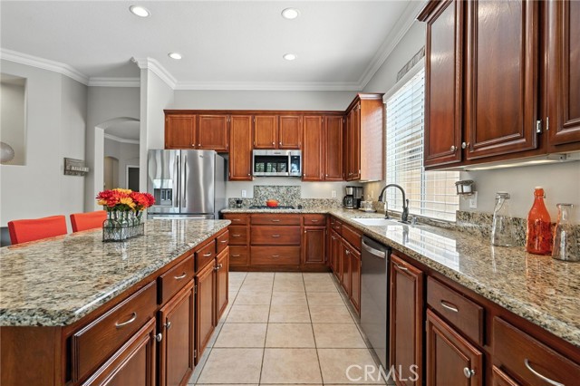Detail Gallery Image 17 of 36 For 41926 Camino Casana, Temecula,  CA 92592 - 4 Beds | 3 Baths