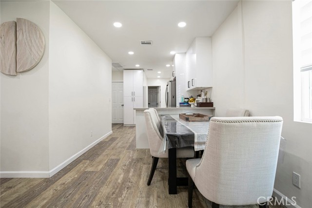 343 Concord Street, Glendale CA: https://media.crmls.org/medias/9bab8354-c62e-4464-9745-e0d2c16b0ee8.jpg