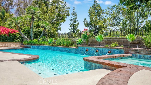 23782 Lagarto, Mission Viejo CA: https://media.crmls.org/medias/9bac78e5-4008-4c99-bcc0-a86d7477d2e1.jpg