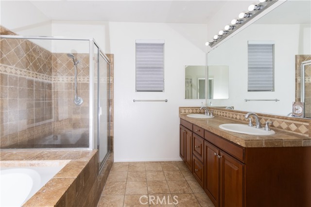 Detail Gallery Image 17 of 41 For 2 Clarke Dr, Ladera Ranch,  CA 92694 - 3 Beds | 2/1 Baths