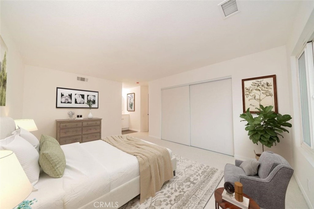 MLS #WS25280552 image #11