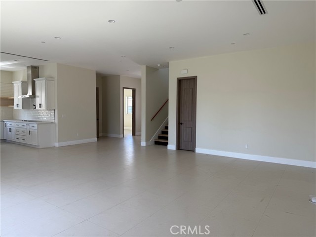 10347 Mapledale Street, Bellflower CA: https://media.crmls.org/medias/9bad7637-b222-41ca-a309-b70ae5cc9186.jpg