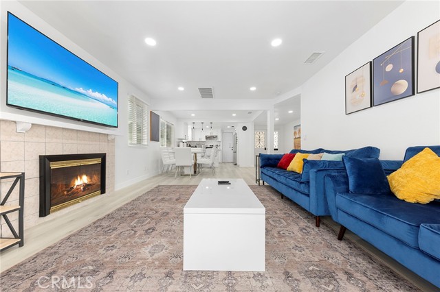 19378 Fadden Street, Rowland Heights CA: https://media.crmls.org/medias/9badcd7d-87a5-4087-97d1-83fed04708a2.jpg