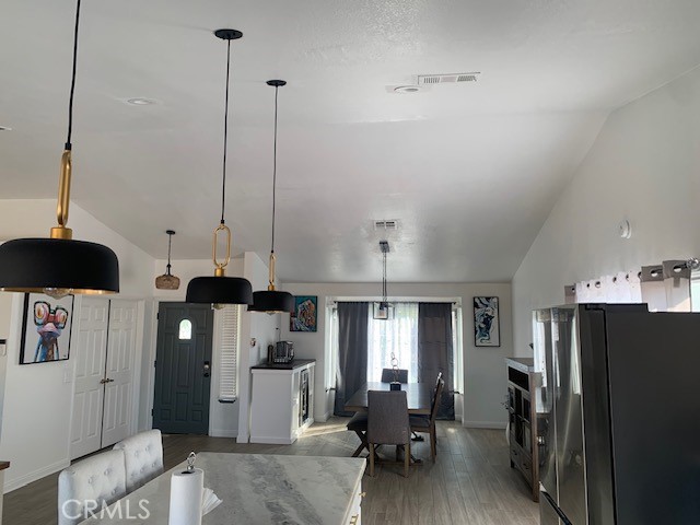 Detail Gallery Image 5 of 27 For 36500 30th St, Palmdale,  CA 93550 - 3 Beds | 2 Baths