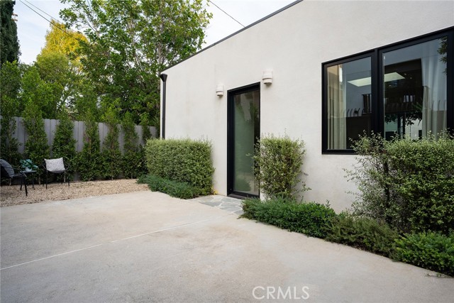 Detail Gallery Image 34 of 40 For 4935 Agnes Ave, Valley Village,  CA 91607 - 5 Beds | 3 Baths