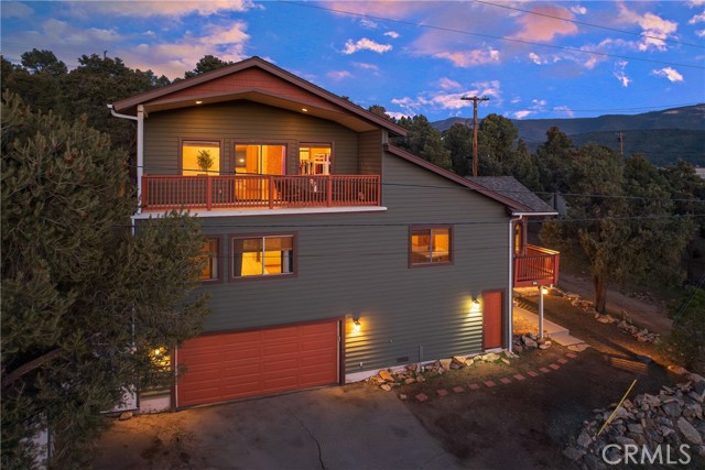 Detail Gallery Image 2 of 41 For 1841 Golden Rod Ave, Big Bear City,  CA 92314 - 4 Beds | 2/1 Baths