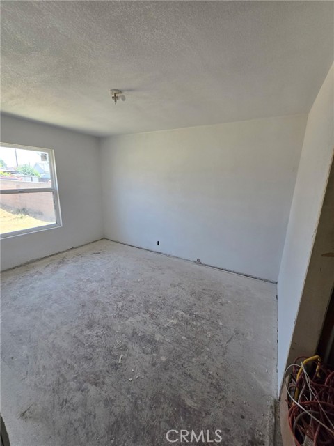Detail Gallery Image 7 of 10 For 1966 Park Rose Ave, Duarte,  CA 91010 - 3 Beds | 2 Baths