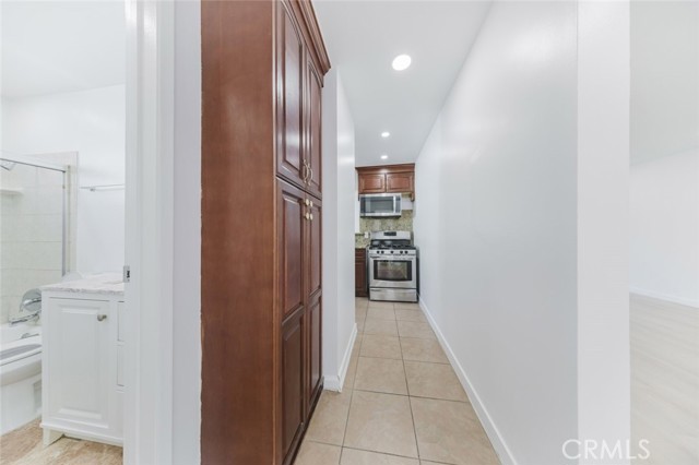Detail Gallery Image 19 of 31 For 10431 Las Lunitas Ave, Tujunga,  CA 91042 - 3 Beds | 2 Baths