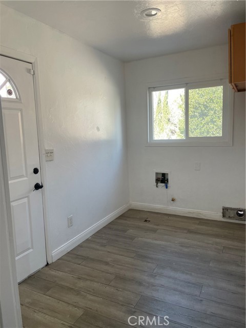 Detail Gallery Image 30 of 37 For 29392 Lake View, Cedar Glen,  CA 92321 - 3 Beds | 2 Baths