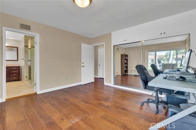 Image 10 of 61 For 4 Silverleaf