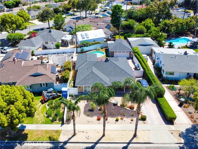 Detail Gallery Image 2 of 18 For 905 Oakdale Ave, Fullerton,  CA 92831 - 3 Beds | 2 Baths