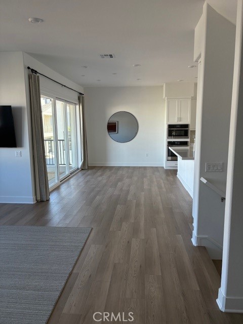 Detail Gallery Image 23 of 40 For 431 Flycatcher, Irvine,  CA 92618 - 4 Beds | 3 Baths