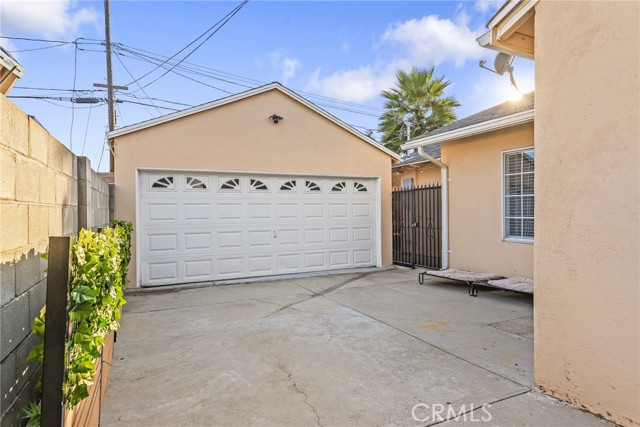 Detail Gallery Image 29 of 30 For 1052 Greenhedge St, Torrance,  CA 90502 - 4 Beds | 2 Baths