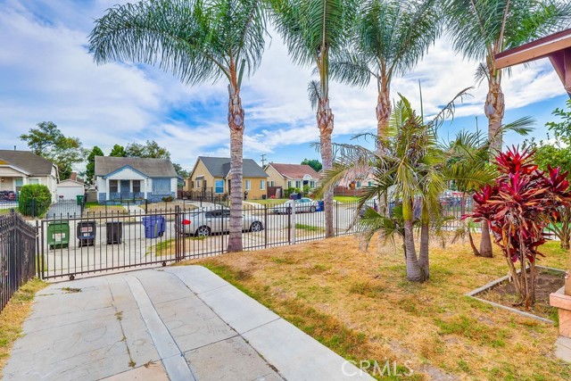Detail Gallery Image 19 of 36 For 1243 W 70th St, Los Angeles,  CA 90044 - 3 Beds | 2 Baths
