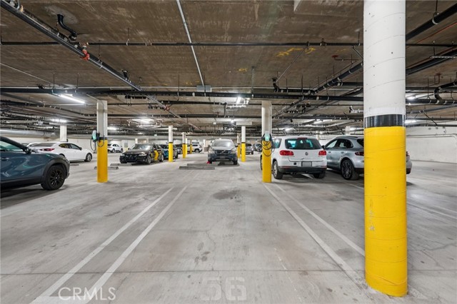 15206 Burbank Boulevard, Sherman Oaks CA: https://media.crmls.org/medias/9bb5d3c2-e103-4384-b6a0-42cea340c20e.jpg