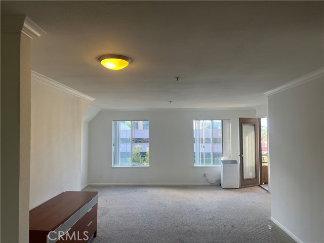 Detail Gallery Image 10 of 37 For 8889 Caminito Plaza Centro #7304,  San Diego,  CA 92122 - 2 Beds | 2 Baths
