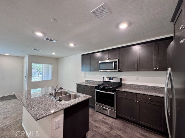 28385 Oriole Way, Murrieta CA: https://media.crmls.org/medias/9bb706a2-ac72-43da-9b20-17a71e70a6a0.jpg