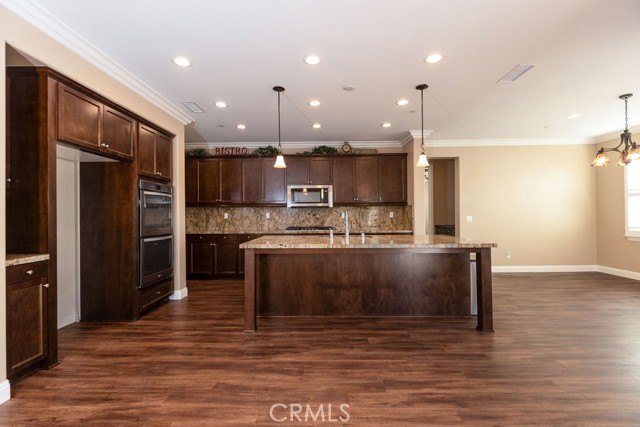 Detail Gallery Image 5 of 28 For 27877 Ladoga, Menifee,  CA 92585 - 5 Beds | 3/1 Baths