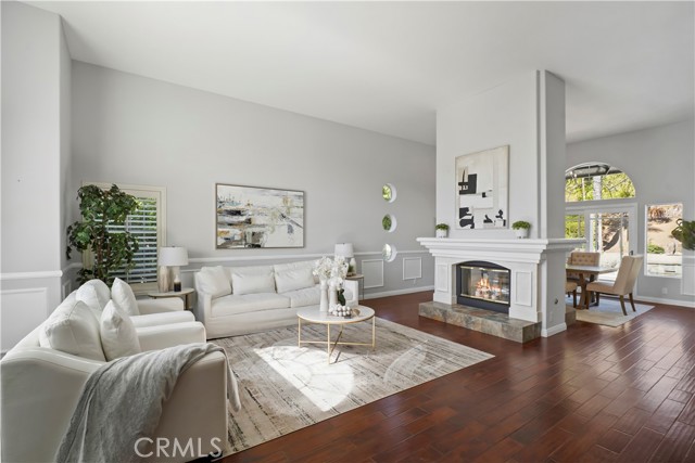 Detail Gallery Image 4 of 45 For 13049 Sunny Ln, Camarillo,  CA 93012 - 3 Beds | 3 Baths