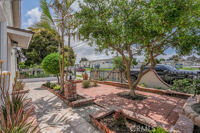 4543 W 168th Street, Lawndale CA: https://media.crmls.org/medias/9bbb23df-f100-4e46-b30f-b30bce3646be.jpg