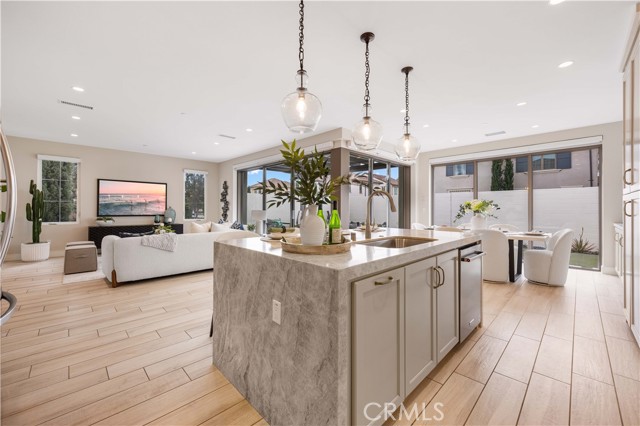 Detail Gallery Image 21 of 53 For 123 Oceano, Irvine,  CA 92602 - 3 Beds | 2/1 Baths