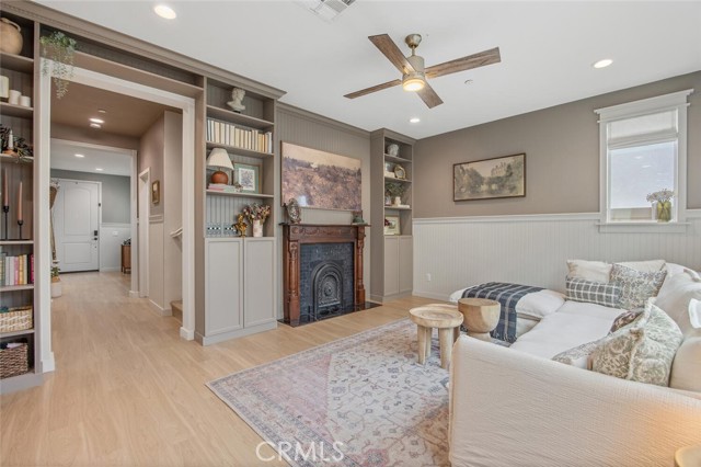 18147 Jupiter Lane, Saugus CA: https://media.crmls.org/medias/9bbceded-4085-4afe-bef7-1f56e13c968b.jpg