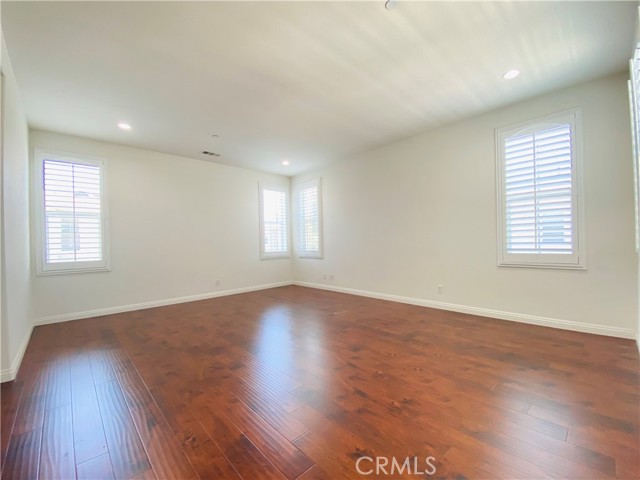 38 Fringe Tree, Irvine CA: https://media.crmls.org/medias/9bbd2d49-c60d-4649-b0da-a99a3dbbc033.jpg