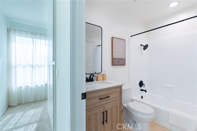 Detail Gallery Image 18 of 34 For 1024 W Lamark Ln, Anaheim,  CA 92802 - 3 Beds | 1/1 Baths