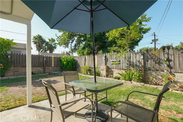 1590 1st Street, Atwater CA: https://media.crmls.org/medias/9bbe9615-c9bc-4232-a694-d14075655dfe.jpg