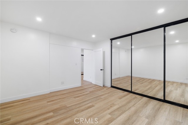 Detail Gallery Image 7 of 18 For 17000 Burbank Bld #301,  Encino,  CA 91316 - 2 Beds | 2 Baths