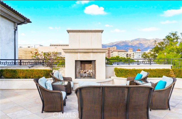 Detail Gallery Image 27 of 31 For 155 Cordova St #203,  Pasadena,  CA 91105 - 2 Beds | 2 Baths