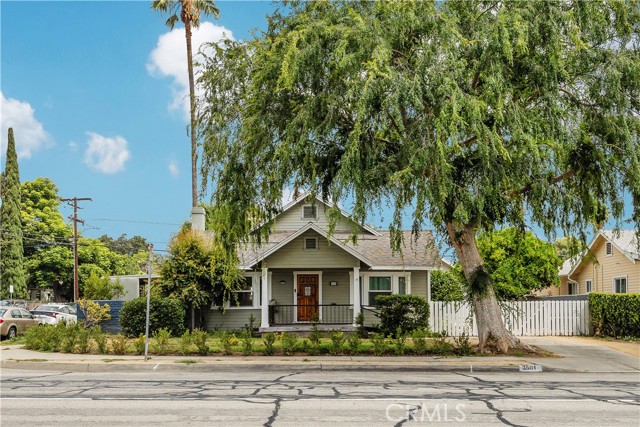 Detail Gallery Image 2 of 26 For 3501 Del Mar, Pasadena,  CA 91107 - 3 Beds | 2 Baths