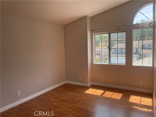 Detail Gallery Image 20 of 27 For 5419 E Estate Ridge Rd, Anaheim Hills,  CA 92807 - 3 Beds | 2/1 Baths