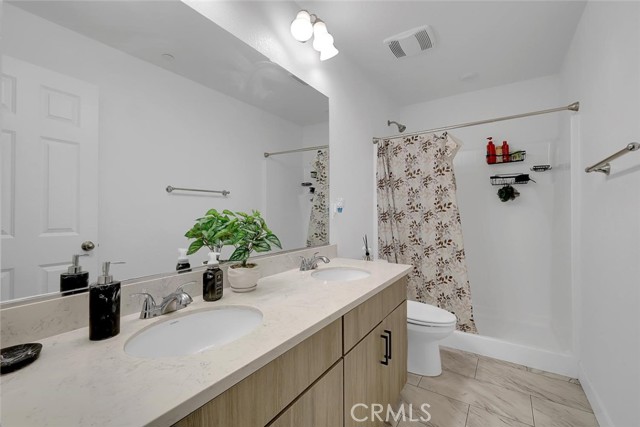 Detail Gallery Image 41 of 54 For 882 Kirkwood Ct, Olivehurst,  CA 95961 - 6 Beds | 3/1 Baths