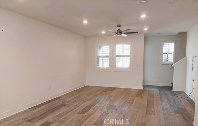 Detail Gallery Image 8 of 30 For 18289 Iris Ln, Yorba Linda,  CA 92886 - 3 Beds | 3/1 Baths