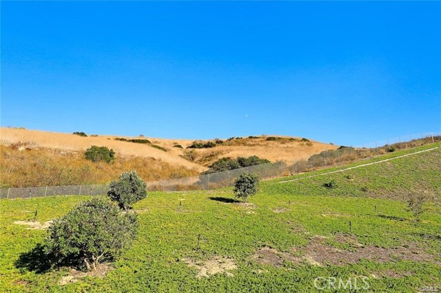 Detail Gallery Image 1 of 14 For 53 Thrush, Irvine,  CA 92618 - 5 Beds | 5/1 Baths