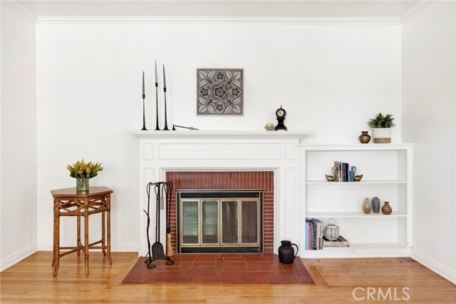 Detail Gallery Image 8 of 31 For 1202 Bruce Ave, Glendale,  CA 91202 - 2 Beds | 2 Baths
