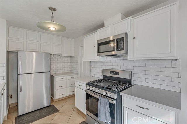 Detail Gallery Image 11 of 27 For 1604 Sunset, Barstow,  CA 92311 - 3 Beds | 2 Baths