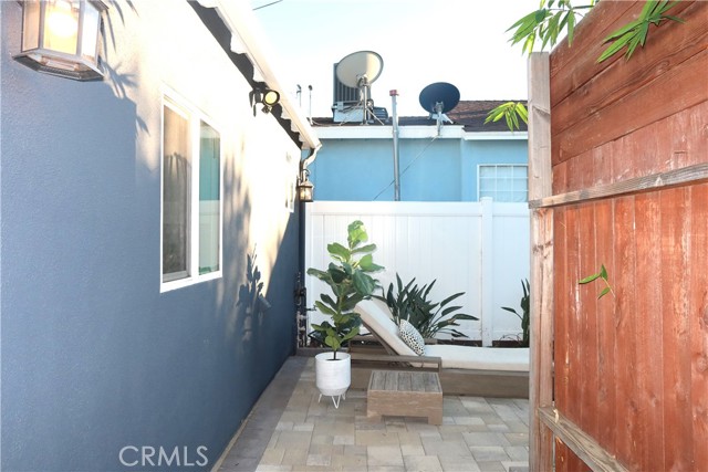 Detail Gallery Image 26 of 30 For 6602 De Celis Pl, Van Nuys,  CA 91406 - 1 Beds | 1 Baths