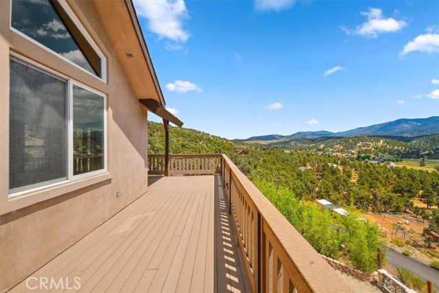 Detail Gallery Image 19 of 62 For 1223 Ore Ln, Big Bear City,  CA 92314 - 5 Beds | 4/1 Baths