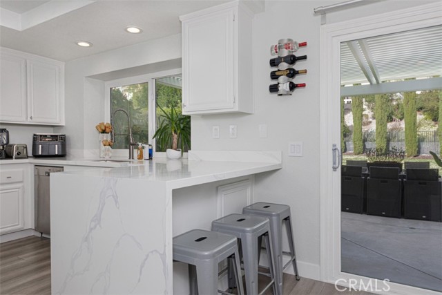 75 San Sebastian, Rancho Santa Margarita CA: https://media.crmls.org/medias/9bc45cce-ba01-4b48-be83-8e8c4a6e8820.jpg