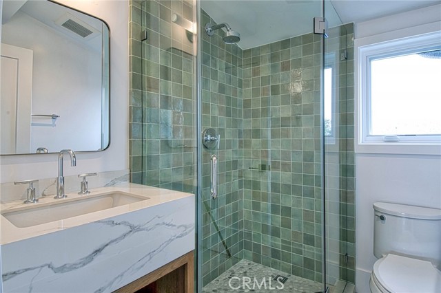Detail Gallery Image 17 of 23 For 710 Avocado Ave a,  Corona Del Mar,  CA 92625 - 3 Beds | 3/1 Baths