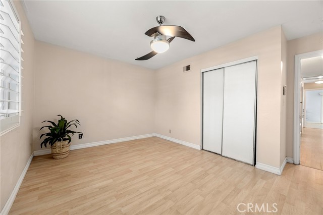 12362 Emrys Avenue, Garden Grove CA: https://media.crmls.org/medias/9bc4f0b5-9075-475d-8e88-e5743d68ab53.jpg