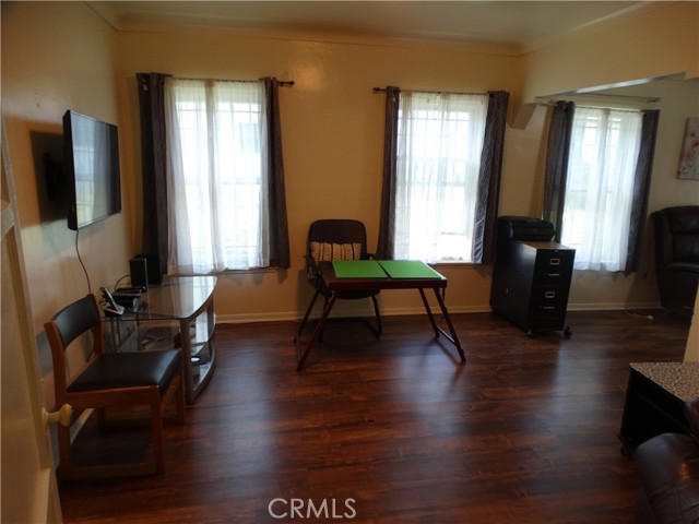 Detail Gallery Image 9 of 26 For 14708 S Frailey Ave, Compton,  CA 90221 - 4 Beds | 2 Baths
