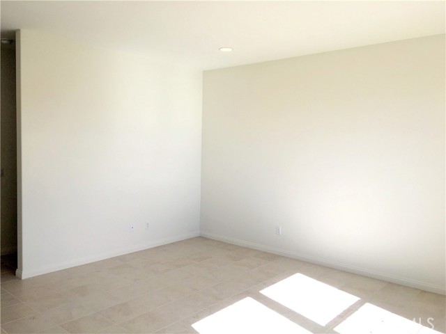 8428 Tavano Place, Rancho Cucamonga CA: https://media.crmls.org/medias/9bc64070-0eb4-448b-b8ec-cc9f42b0b898.jpg