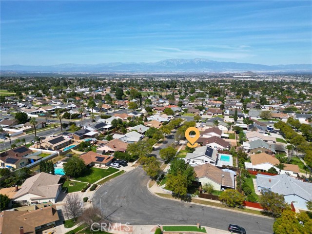 Detail Gallery Image 4 of 43 For 2097 Santa Barbara, Corona,  CA 92882 - 4 Beds | 2 Baths