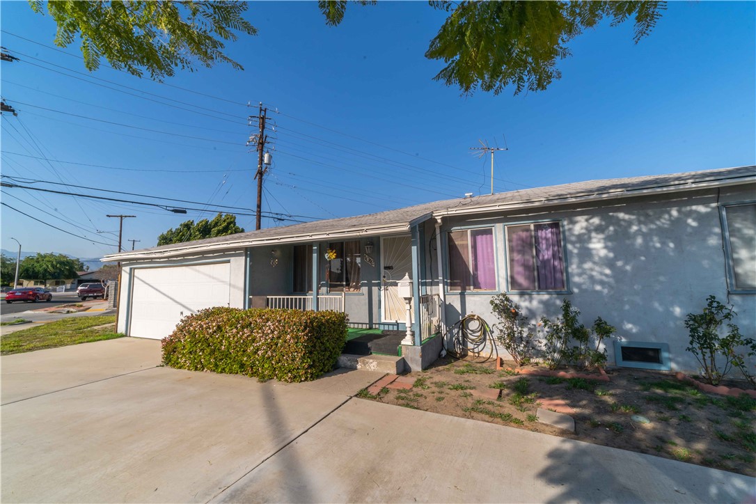 1042 N Allyn Ave, Ontario, CA 91764