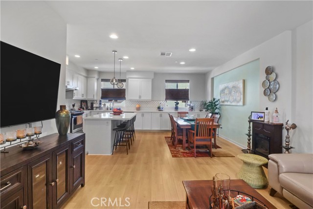 Detail Gallery Image 14 of 27 For 274 Novel, Irvine,  CA 92618 - 3 Beds | 3/1 Baths