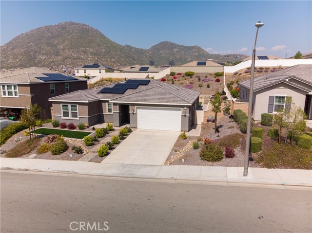 Detail Gallery Image 1 of 30 For 20804 Spring Mountain Rd, Riverside,  CA 92507 - 4 Beds | 2 Baths