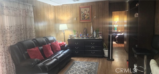 Detail Gallery Image 11 of 50 For 3595 Santa Fe #91, Long Beach,  CA 90810 - 2 Beds | 2 Baths